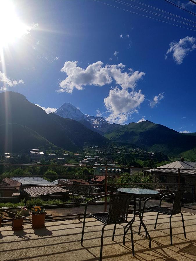 Guest House on V. Pshavela 50 Kazbegi Extérieur photo